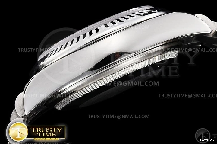 0804 RMDJ0252C – DJ Midsize 31mm Reliable 820